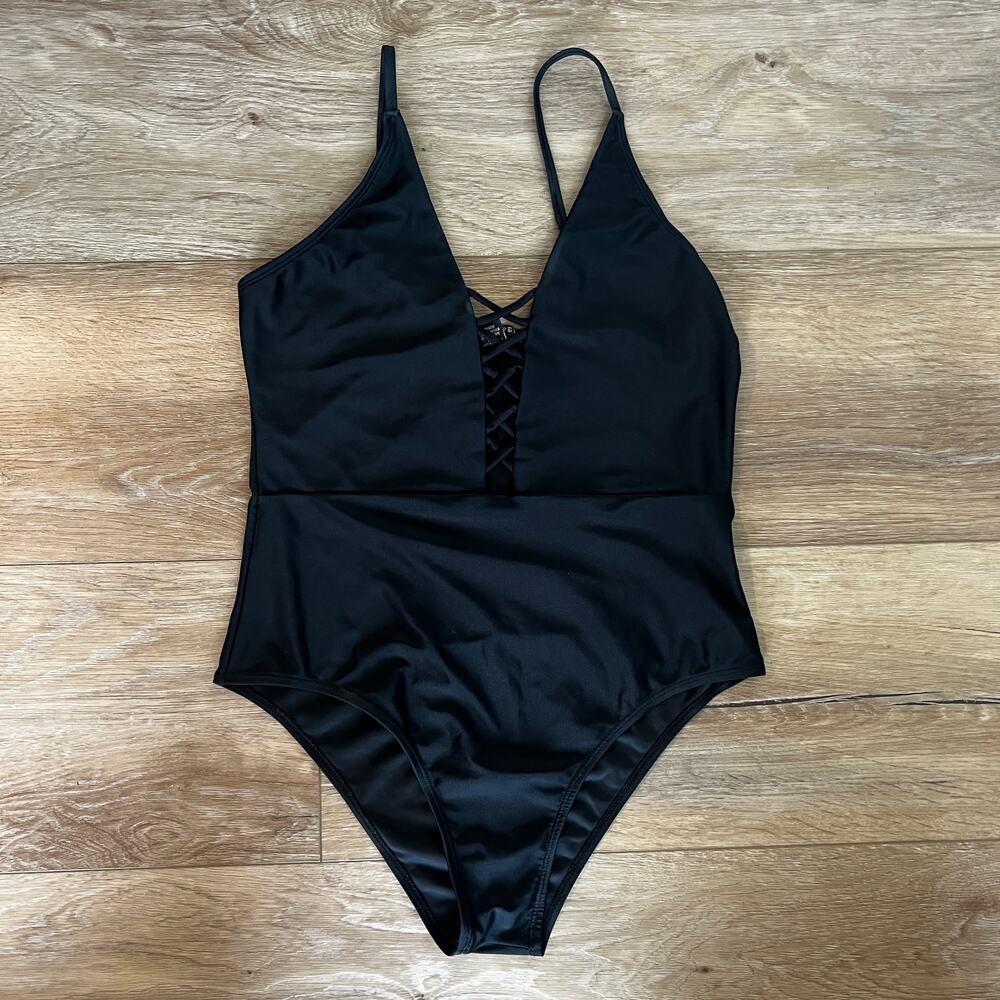 REVAMPED BY SIRENS Women's Plunge Strappy One Piece Swimsuit Size L In Black